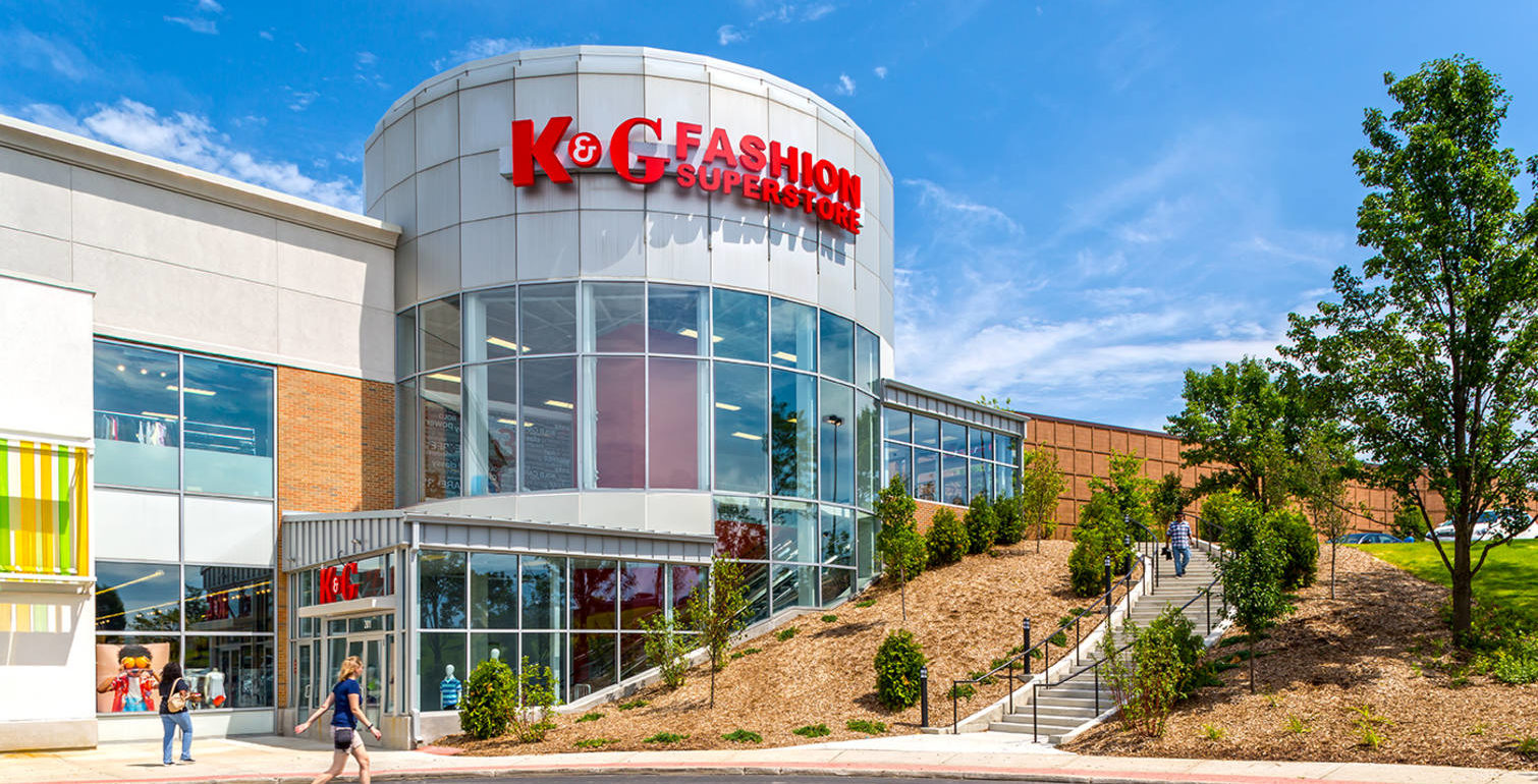 Orland Park Place Pine Tree