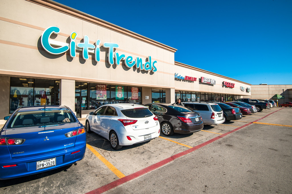 Alta Mesa Plaza Pine Tree